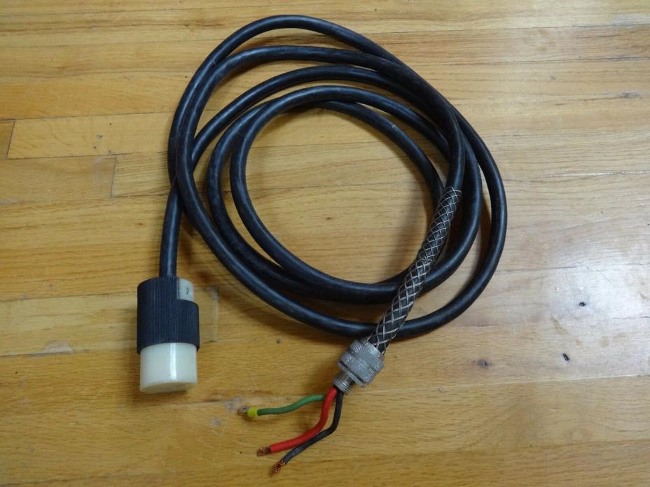 HUBBELL TWIST- LOCK, 30 AMP 125/250 VOLT FEMALE PLUG, 10 AWG POWER CORD. 16 ft