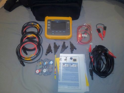 Fluke 1730 Three Phase Energy Logger KIT 3 iFlex 1500-12 & Leads NEW Demo Model