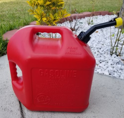 Blitz 5 Gallon Plastic Gas gasoline Can with  Spout and yellow cap