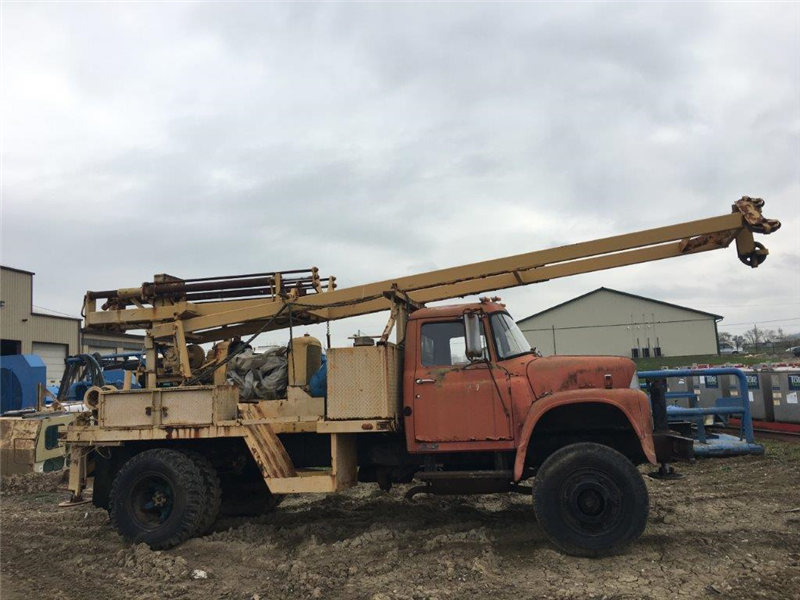 Mobile B-56 Drill Rig