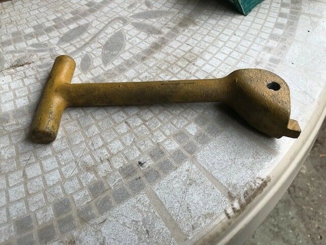 50994557 HANDLE LEVER
