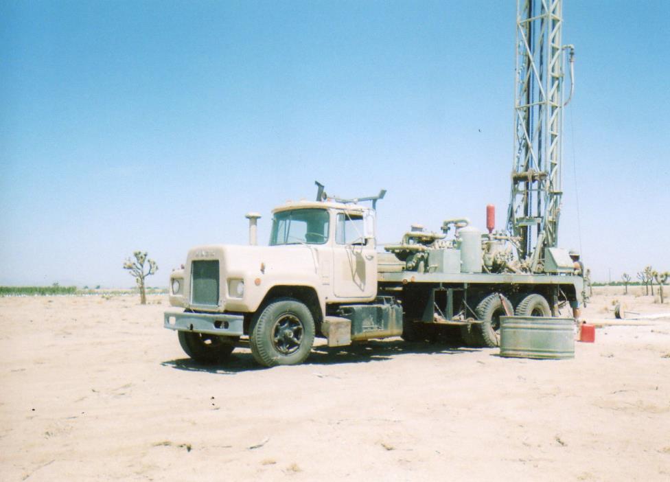 water well drilling rig G D 1000 H D  5x6, 667 air, 7.5