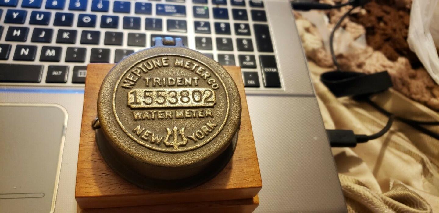 Vtg NEPTUNE METER Co. Trident 1553802 Brass Water Meter Stand