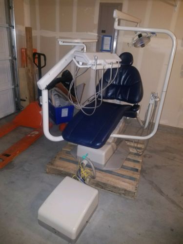 Adec 1040 Dental Chair Package with  Delivery, assistant arm and light