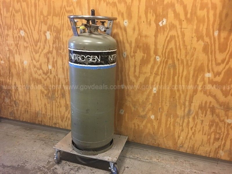 Union Carbide Liquid Nitrogen Container Model PGS-45