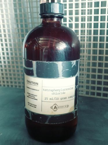 Tetraphenylarsonium Chloride 25ml/10g  sample.