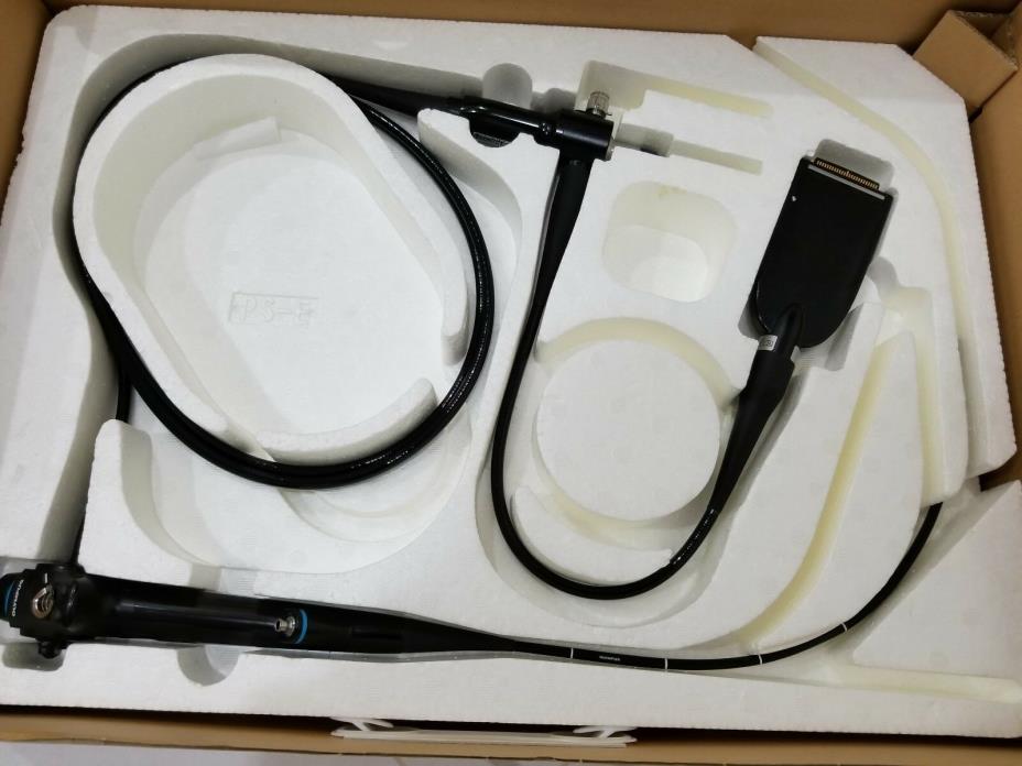 OLYMPUS ENDOSCOPE CYSTOSCOPE CYF-VA2 WITH CASE --- NTSC