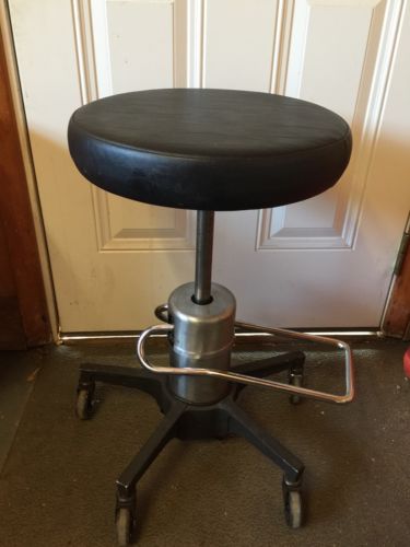 Reliance 540 L Medical Hydraulic Stool, Pre-owned, Great Shape!