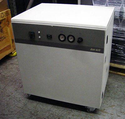Jun-Air 4000-40MD3 Oil-less Piston Air Compressor Cabinet 1579302