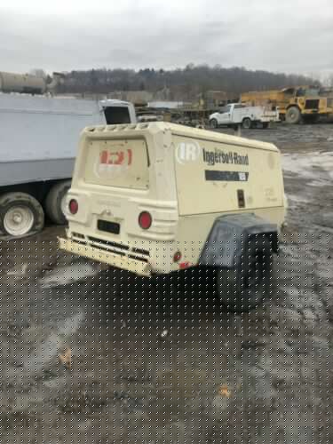 2009 Inversoll Rand 185 Only 800 Hours