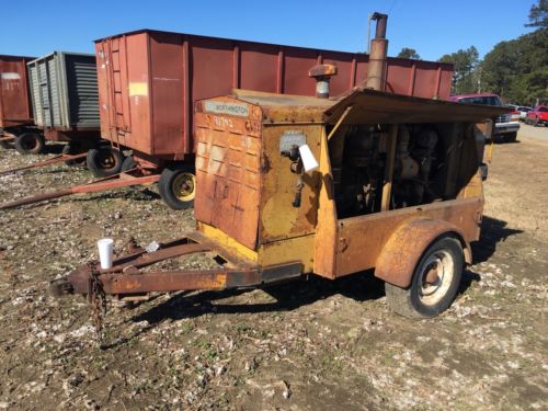 Worthington 250 CFM Towable Air Compressor With Detroit Diesel Engine