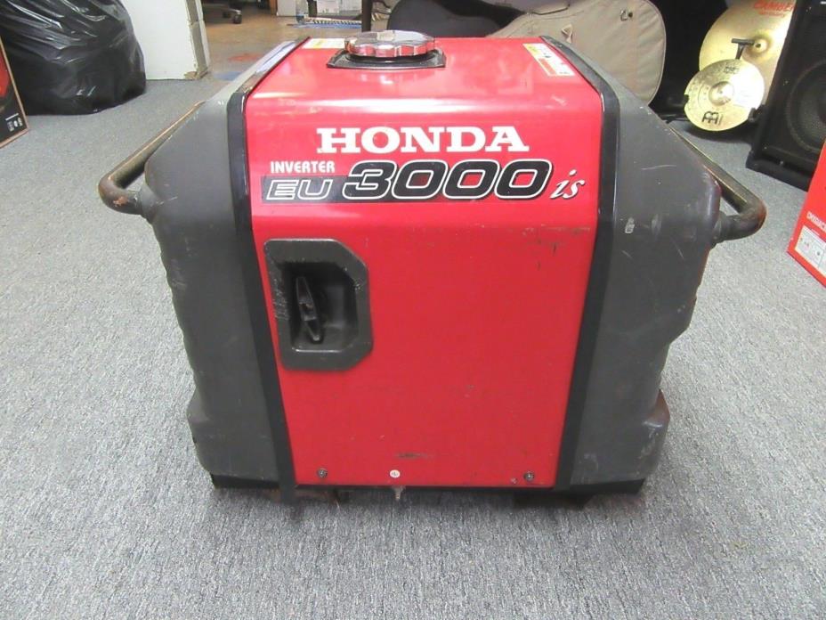 Honda EU3000iS Portable Inverter Generator - LOCAL PICK UP