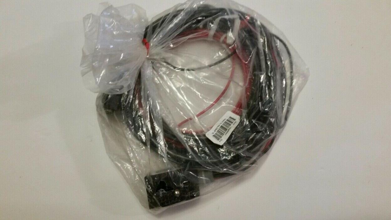 MOTOROLA SIREN CABLE HKN4363C  NEW IN PACKAGE