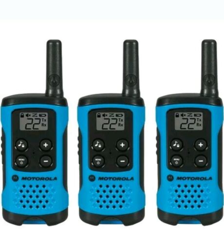 Motorola T100TP Two Way Radio w/ Up To 16 Mile Range Triple Pack
