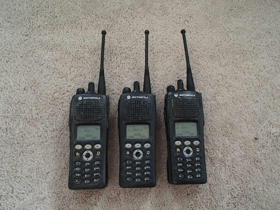 Motorola XTS2500 Model 3 UHF R1 380-470 with FPP, AES-256, ADP Impres Battery #2