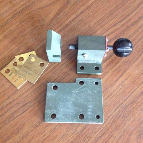 Military Door / Compartment (Hatch Latch), spring return with Striker and Shims