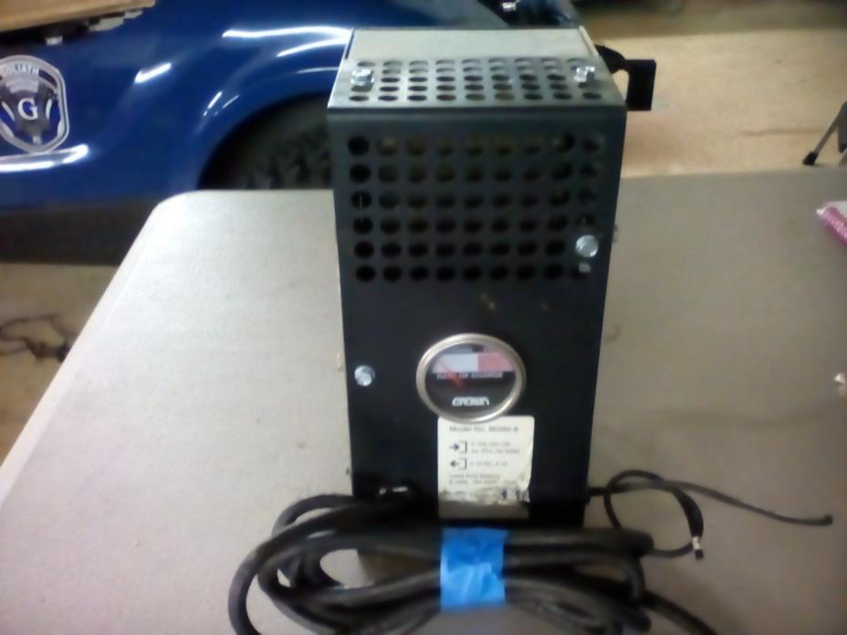 Forklift battery charger Crown 85560-8 Good condition. $500+ new