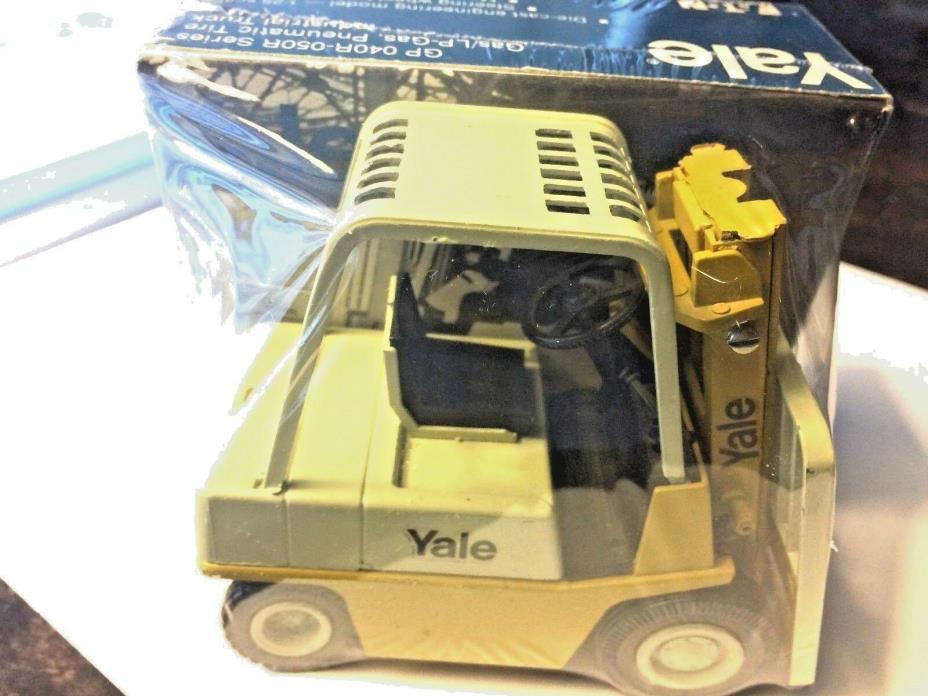 Yale Forklift - 1/25 - Conrad #2990