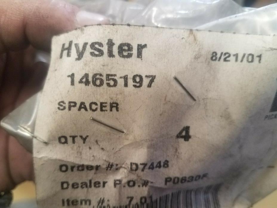 LOT OF 4 - HYSTER 1465197 SPACER