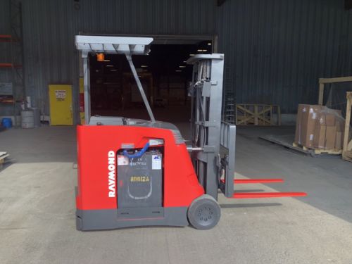 2010 Raymond Pacer Electric Forklift Model R420 4000LB Capacity