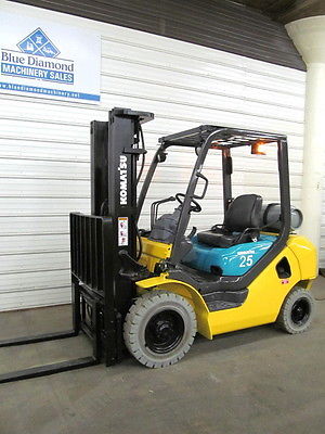 2007' Komatsu FG25T-16, 5,000# Pneumatic Forklift, DUAL Fuel, Low Hours, Toyota