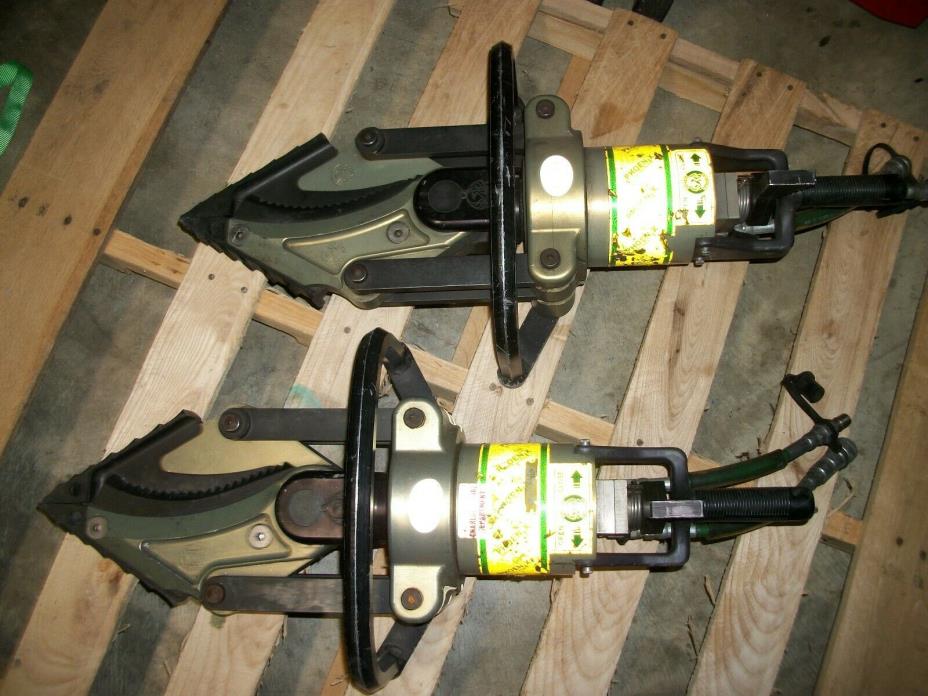 LOT OF 2 NICE PHOENIX FIRE RESCUE HYDRAULIC SPREADER