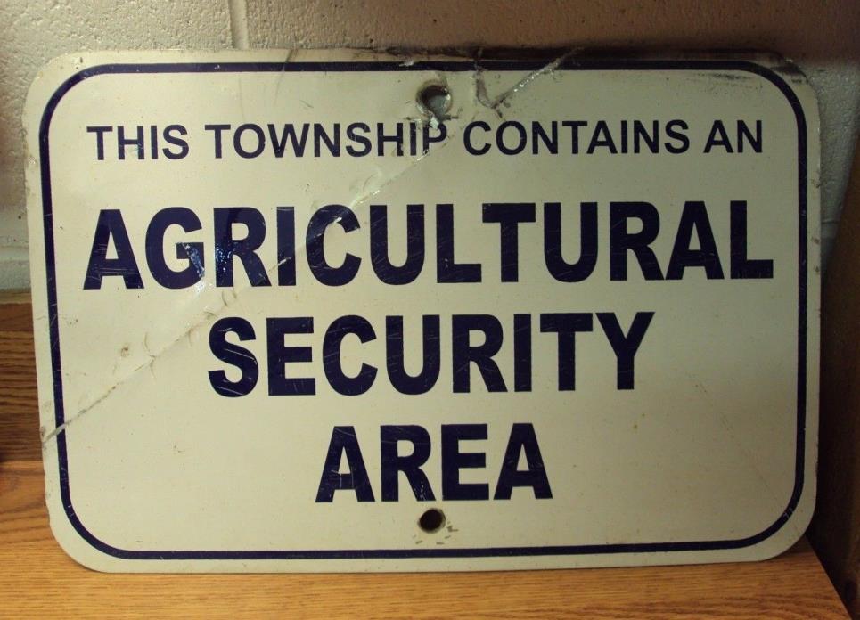 Porcelain Sign THIS TOWNSHIP CONTAINS AN AGRICULTURAL SECURITY AREA 18