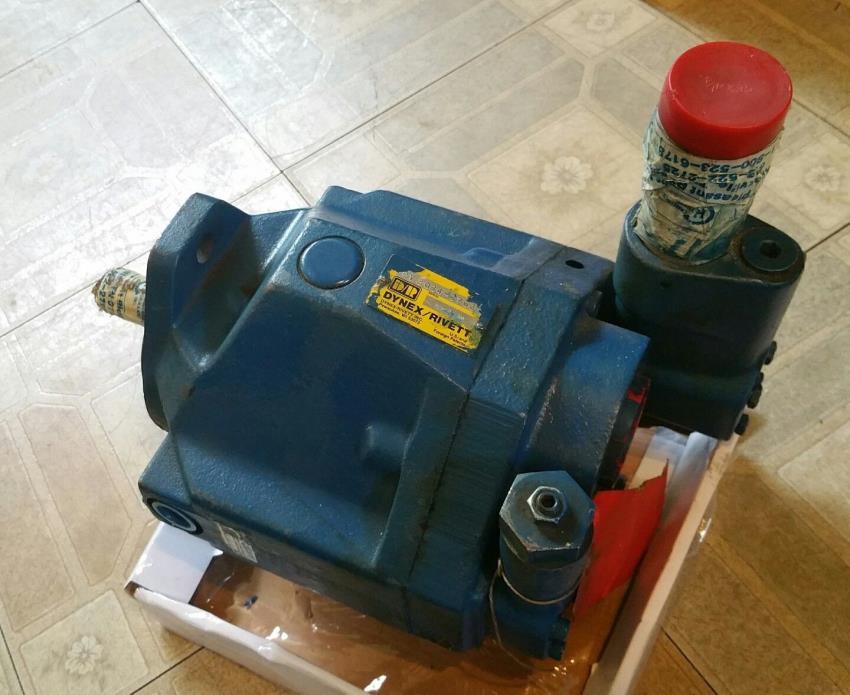Dinex / Rivett Hydraulic Pump Series 2000 PV2024-2756  52130 Rebuilt