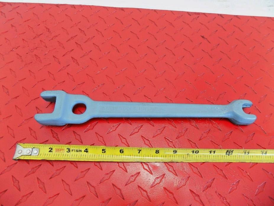 Vintage KLEIN TOOLS INC. USA 3146E Lineman's Wrench ,Forged Heat Threaded Tool