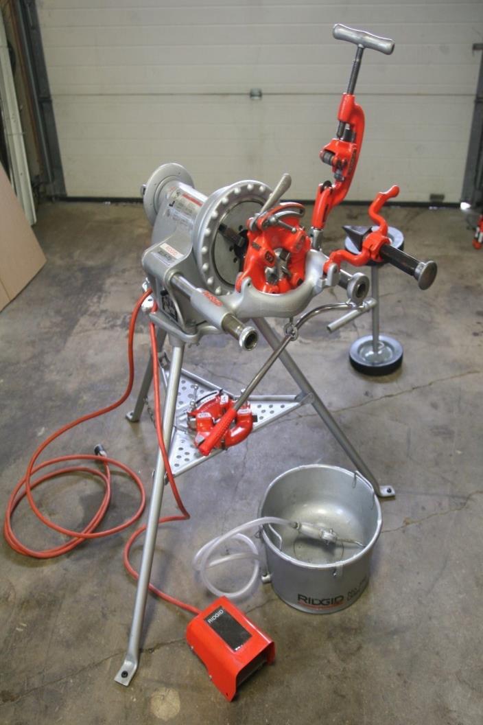Ridgid Pipe Threader 300 T-2 Complete Carriage stand Dies