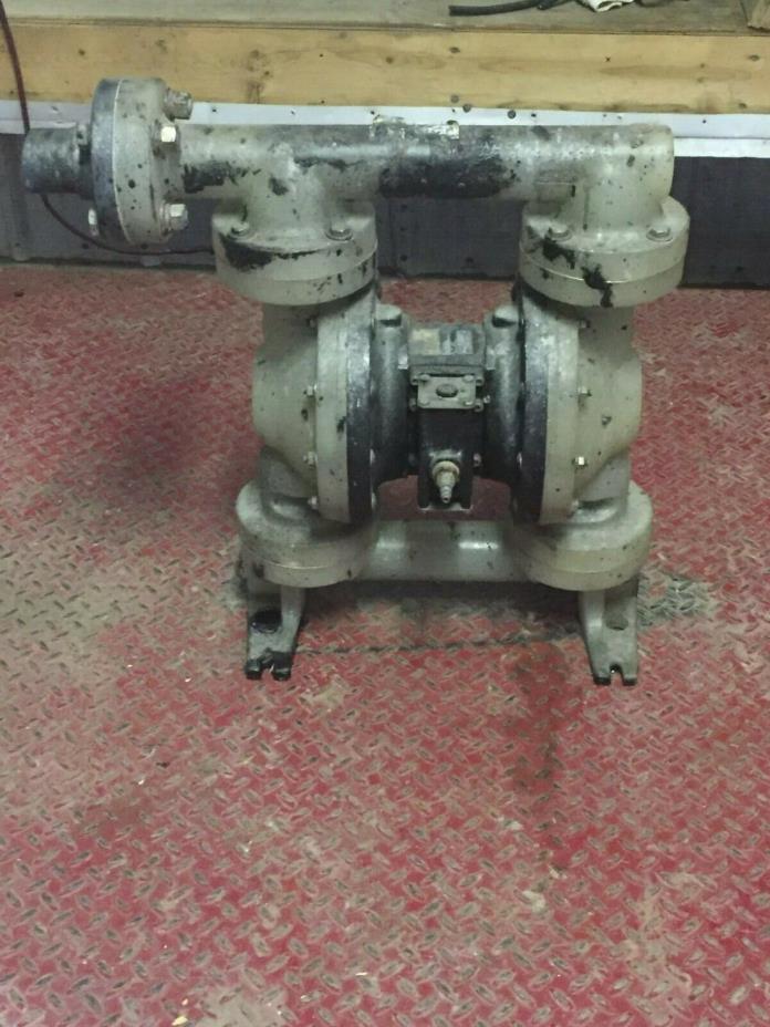 1 USED INGERSOLL-RAND PD15P-FPS-PAA DIAPHRAGM PUMP 120 PSI ***MAKE OFFER***