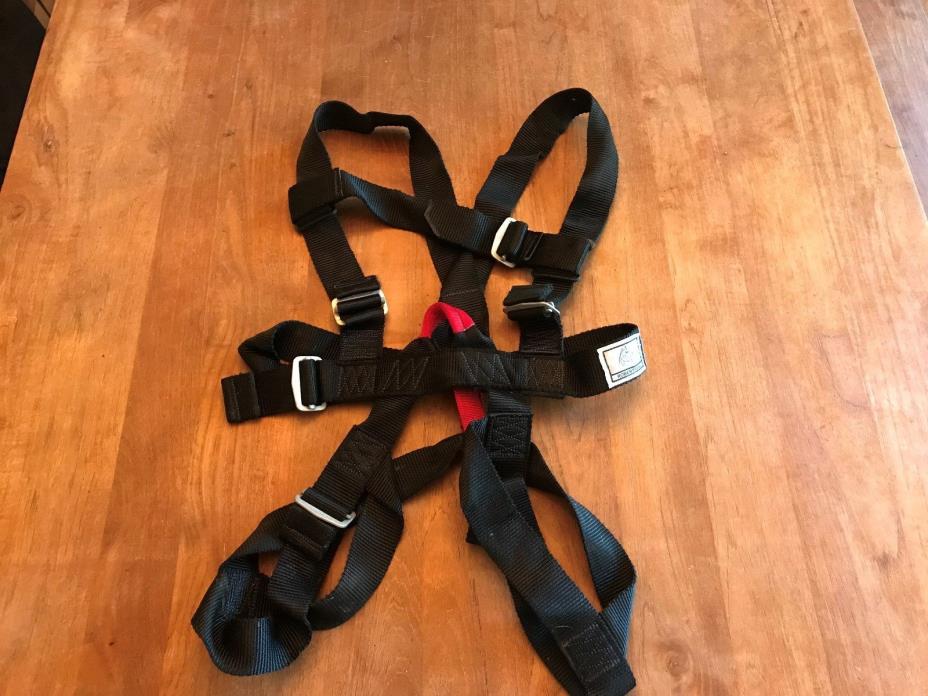 ROBERTSON CLIMBING HARNESS          Red   see Tag   Great Shape