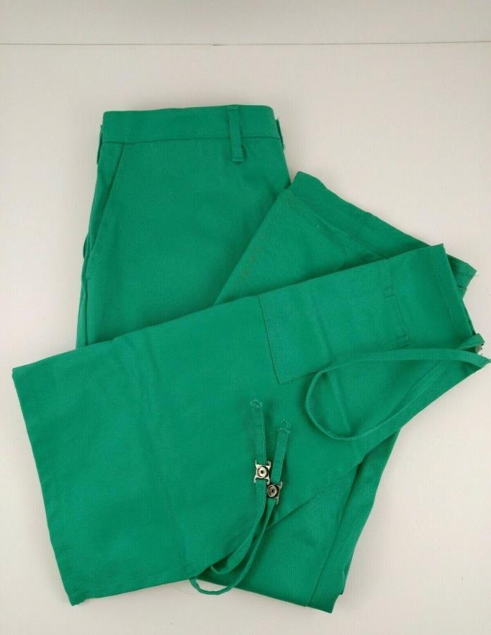 Magid Spark Guard Mens Size 38 x 30 Green Flame Resistant Pants  Apron Combo