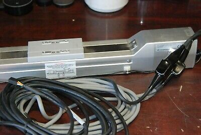 IAI Corporation RCP2-SA7C-I-56P-8-200-P1-X06-BL, 200mm  Linear Actuator,   New