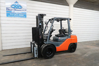 2014' Toyota 8FGU30, 6,000# Pneumatic Tire Forklift, LP Gas, 3 Stage, S/S, Scale