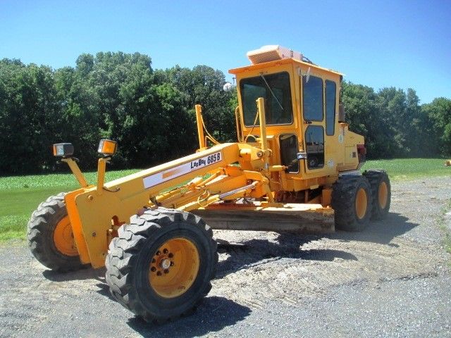 2008 Leeboy 685B Articulated Motor Grader, Cab, A/C, Heat,Scarifier, 10' Blade