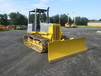Komatsu D32P-1 Farm Tractor Dozer