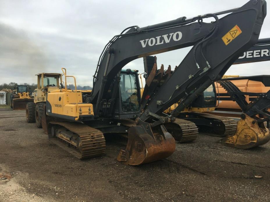 2011 Volvo EC160CL aux hydraulics, manual thumb, pre-emmision 3250 hours