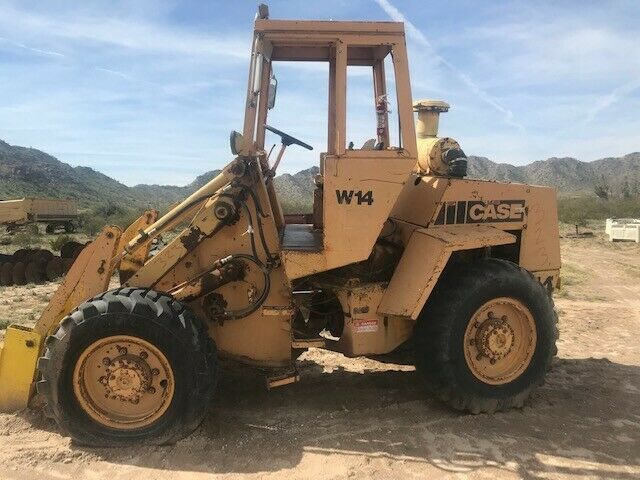 CASE W14 WHEEL LOADER & FORKLIFT