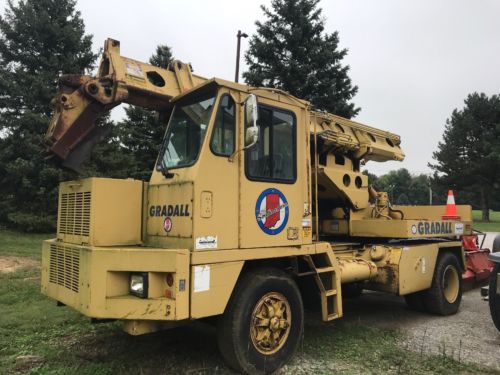 GRADALL G3WD Wheel Excavator