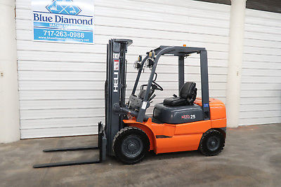 2011' Heli Forklift, 5,000# Pneumatic, KUBOTA DIESEL, Three Stage, Sideshift