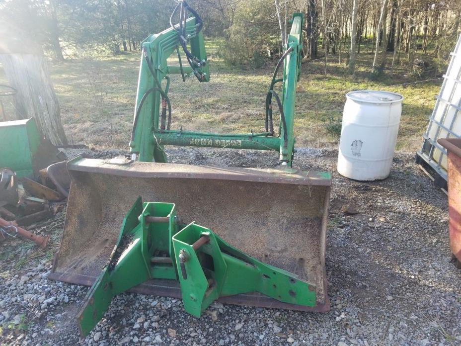 John Deere 520 Loader with bucket hay spear and joystyick