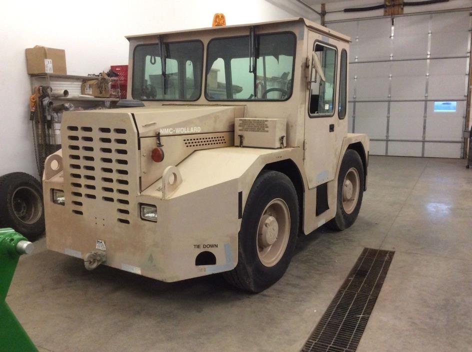 2001 NMC - Wollard MB-4 Aircraft Tug / Pushback Tractor