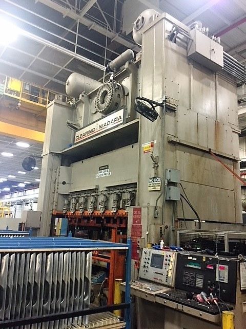 880 Ton ClearingNiagara Straight Side Double Crank Stamping Press SE2-800-192-60