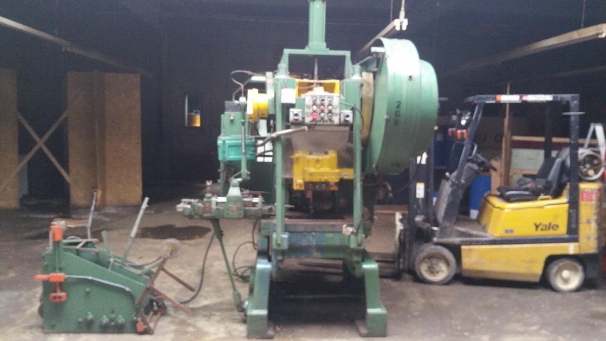 V & O 45 Ton punch press, Air Clutch, adjustable slide, great condition!
