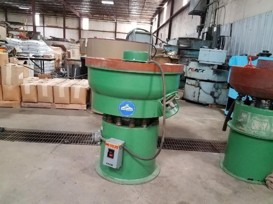 Preowned SWECO FM-3C VIBRATORY FINISHING MACHINE