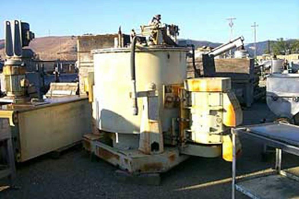 Sharples centrifuge/clarifier, Model SP 6500