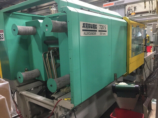 Arburg 720S-3200 2100/2100 360 Ton 34.7 oz 2 Shot Molding Machine (#10900)