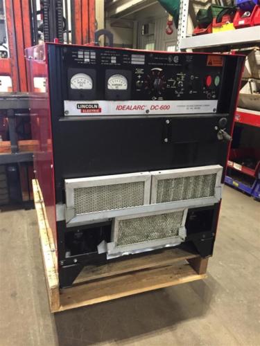 Lincoln IdealArc DC-600 CC/CV Multi-Process Welder Power Source, 230/460v 3PH