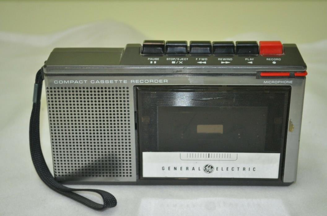 VINTAGE GE GENERAL ELECTRIC 3-5300B COMPACT CASSETTE RECORDER - NICE